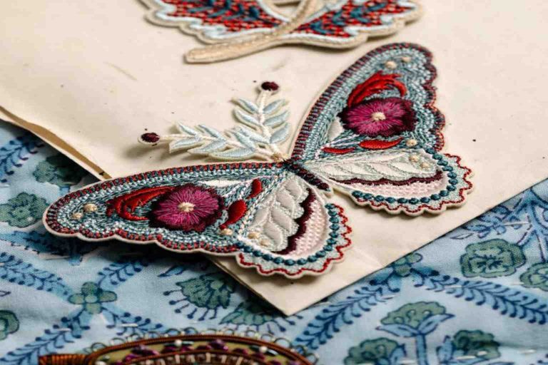 Step-by-Step Tips for Crafting the Best Embroidered Patches in Canada